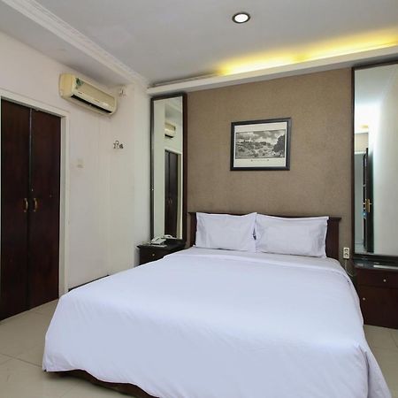 Sky Hotel Buah Batu 1 Bandung Exterior foto