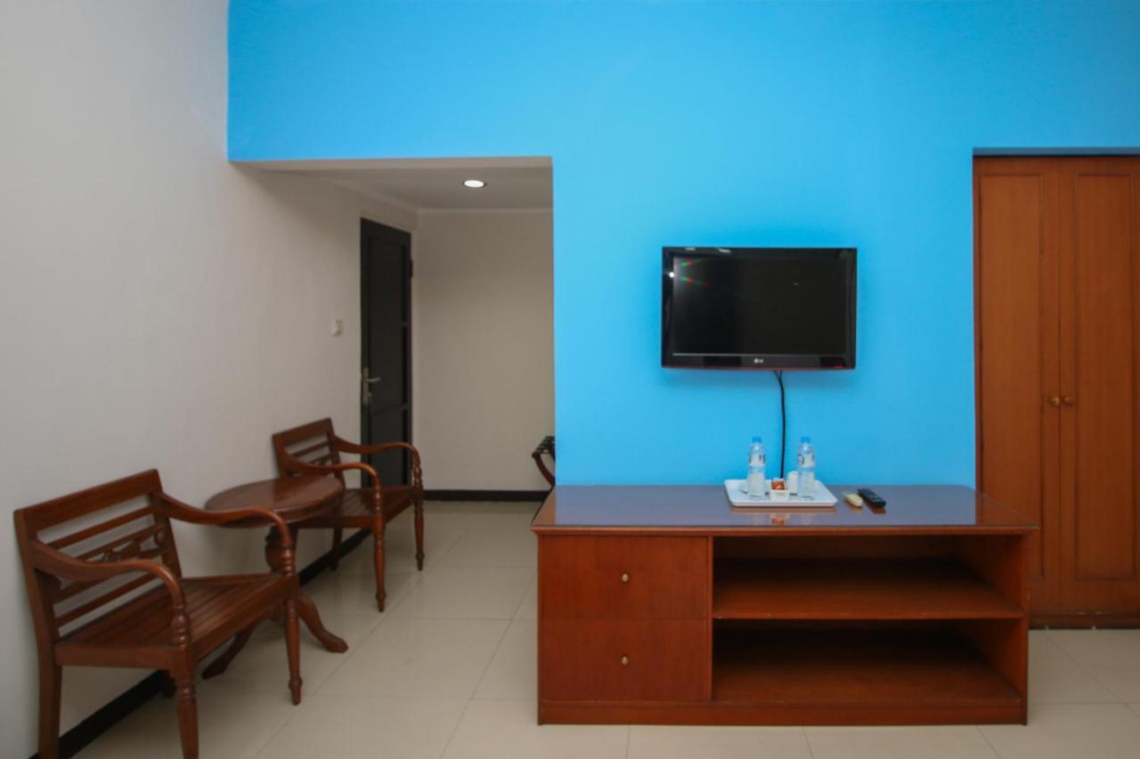 Sky Hotel Buah Batu 1 Bandung Exterior foto